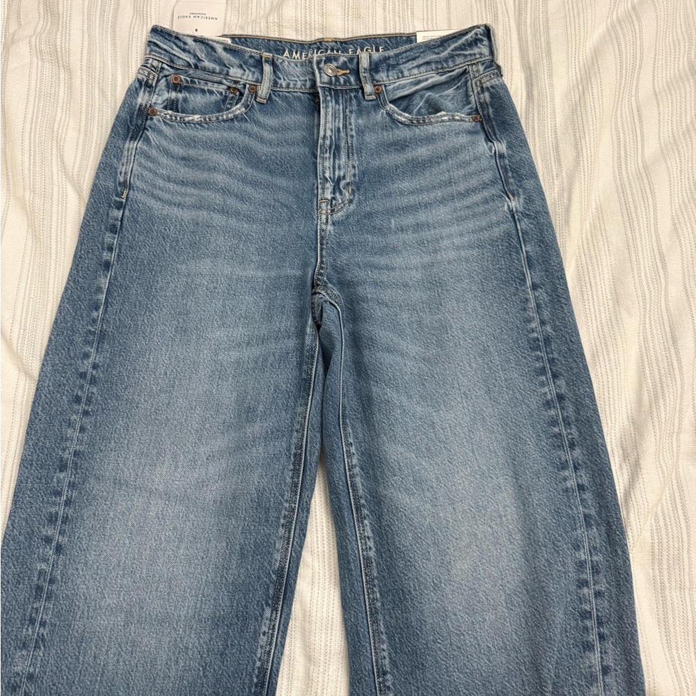 Women's American Eagle New with Tags Blue Jeans